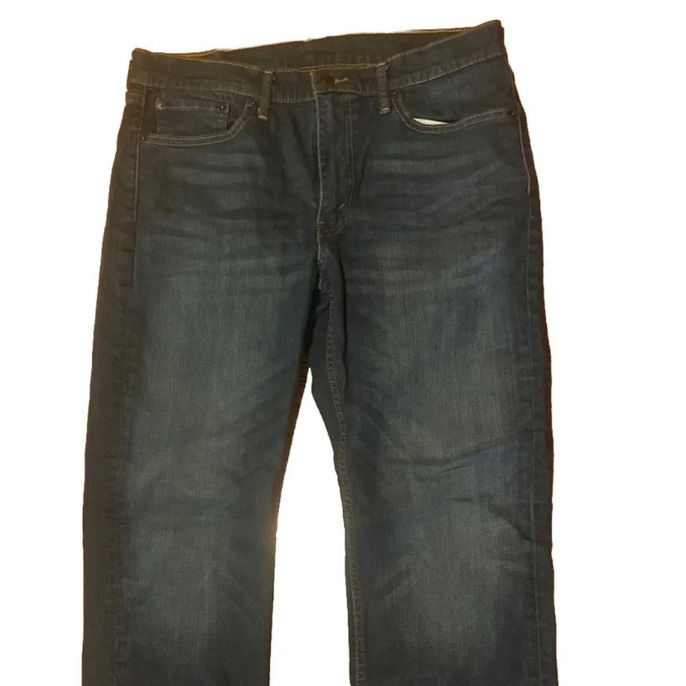 Levi’s 514 relaxed fit men’s jeans 33 x 30
